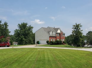 Dundalk, MD Lawn Care Service | Lawn Mowing from $19 ...