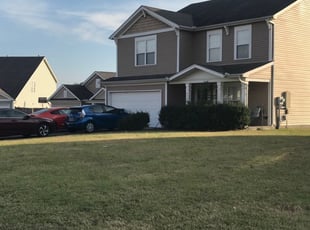 1 Elyria Oh Lawn Care Service Lawn Mowing From 19 Best 2020