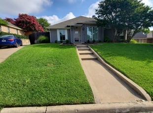 Grand Prairie Tx Lawn Care Service Lawn Mowing From 19 Rated Best 2020