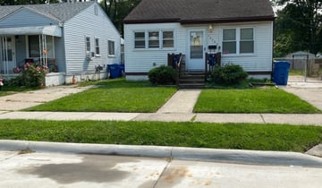Narragansett Ri Lawn Care Service Lawn Mowing From 19 Rated Best 2020