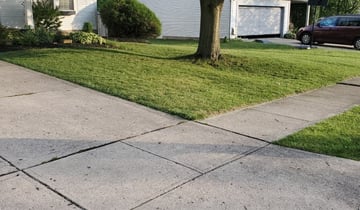 Reynoldsburg Oh Lawn Care Service Lawn Mowing From 19 Lawnstarter