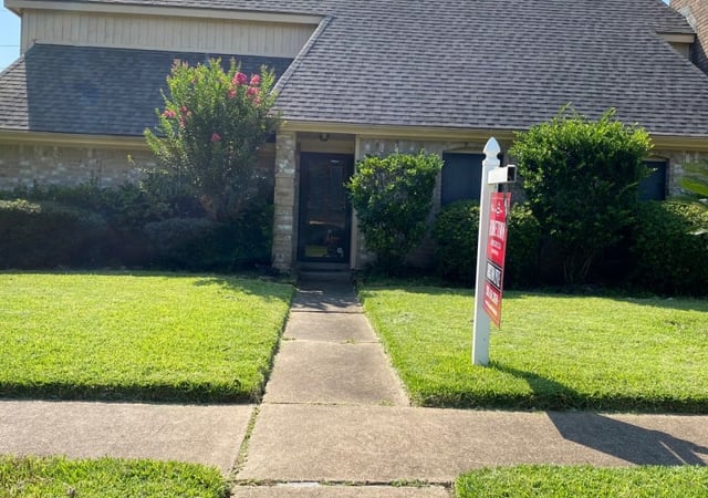 1 Sugar Land Tx Lawn Care Service Lawn Mowing From 19 Best 2020